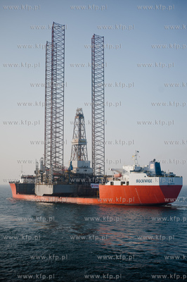 Zatoka Gdanska. Przywitanie nowo zakupionej przez firme...