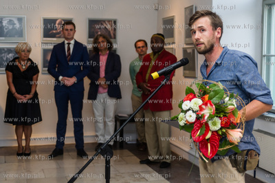 Gdansk. Nadbaltyckie Centrum Kultury. Uroczystosc wreczenia...