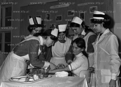 Zajęcia edukacyjne w Szkole Medycznej Pielęgniarstwa...