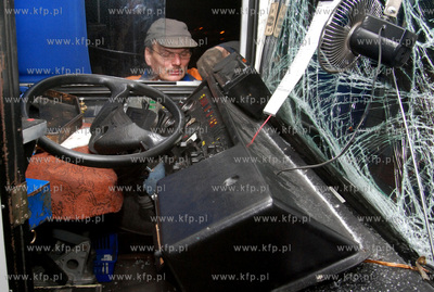 Zderzenie dwoch trolejbusow na ulicy Morskiej w Gdyni,...