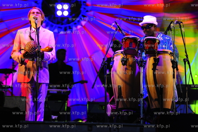 CudaWianki czyli Lato zaczyna sie w Gdyni. Nz. Jimi...