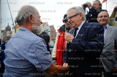 Gdansk. Marina - przystan jachtowa na Motlawie. Przywitanie...