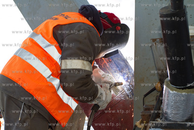 Budowa nowego terminala pasazerskiego T2 na lotnisku...