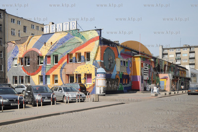 Teatr Miejski im. Witolda Gombrowicza przy ul. Bema...