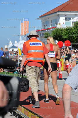 Sopot. Plac Zdrojowy - Molo. "Tyczka na Molo" 2011...