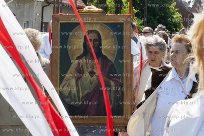 Procejsa Bozego Ciala w Gdansku - Sw. Wojciechu.
04.06.2015
Fot....