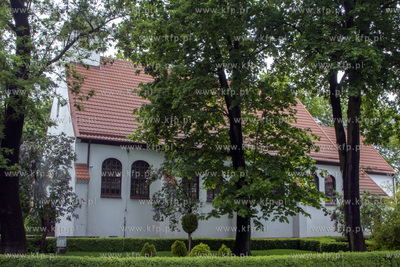 Kościół parafii rzymskokatolickiej pw. Matki Bożej...