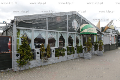 Gdynia w czasie epidemii koronawirusa COVID-19. Zamkniete...