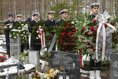 Cmentarz Witomiński w Gdyni. Uroczystości pogrzebowe...