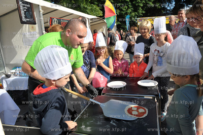 Viva Oliva swieto gdanskiej dzielnicy Oliwa. Nauka...