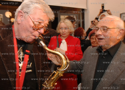 Gdanska Galeria Fotografii - wystawa "W strone jazzu"....