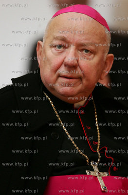 Wizyta kard. Stanislawa Dziwisza w Pelplinie, gdzie...