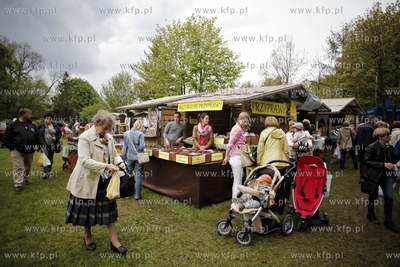 Gdynia Kolibki. Festyn Ogrod 2013.
12.05.2013
fot....