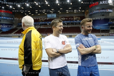 Dzien otwarty Ergo Areny. Bieg Vipow. Nz. wiceprezydent...