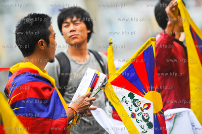 Gdansk. Manifestacja pod Konsulatem Chinskiej Republiki...