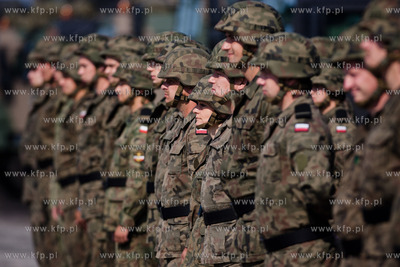 Poligon wojskowy w Ustce. Odbior sprzetu oraz podpisanie...