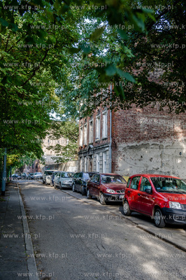 Gdansk. Ul. Dylinki. Wprowadzona strefa platnego parkowania.
03.08.2015
fot....