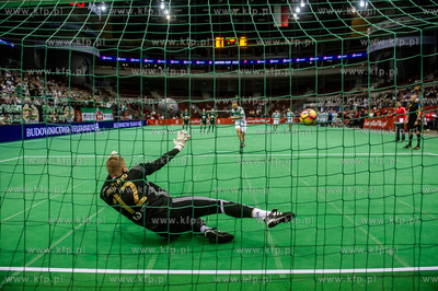 Ergo Arena. Jedenasta edycja turnieju pilkarskiego...