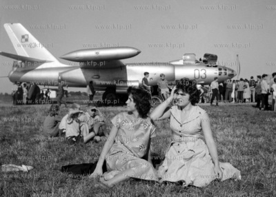 Piknik lotniczy na lotnisku w Gdańsku Wrzeszczu.
1959
0008560z
Fot....