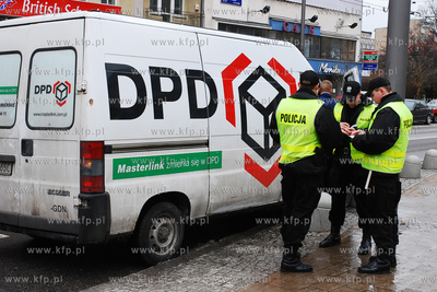 Patrole prewencji na ulicach Gdyni. Patrool na ul....