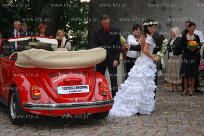 Straszyn. Slub znanej tancerki z Tanca z Gwiazdami,...