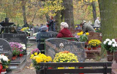 Cmentarz Garnizonowy w Gdansku przy ulicy Dabrowskiego...