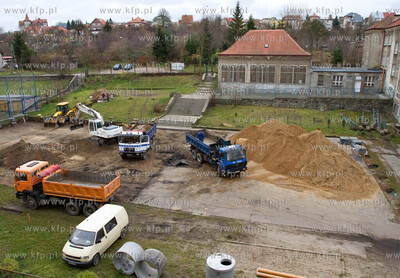 Budowa nowego boiska przy Szkole Podstawowej nr 14...