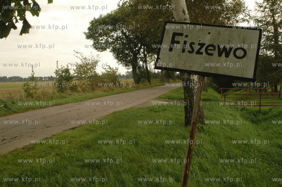 Fiszewo. Ziemia kupiona przez diecezje elblaska po...