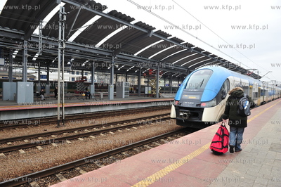 Katowice. Dworzec PKP. Kompleksowa przebudowa dworca...