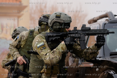 Gdansk. Gimnazjum nr 29 na Suchaninie. Pokazy Gdanskiej...