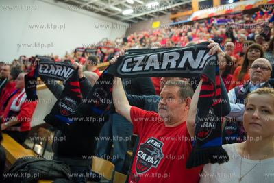 Słupsk. Energa Czarni Słupsk - Trefl Sopot 89-58...