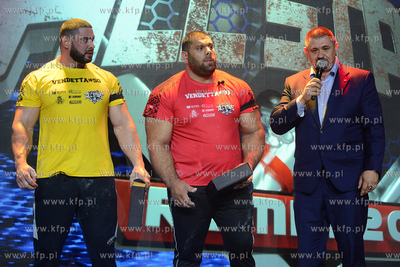 Hala Sportowo - Widowiskowa w Rumi. 50. Gala Armwrestligu...