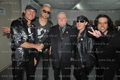 Gdansk. Stocznia. Koncert Zaczelo Sie W Polsce bedacy...