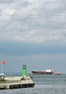 MTM SOUTHPORT wplywa do gdanksiego portu.
17.06.2011
fot....