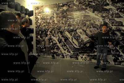 Zwiedzanie Lublina przez uczestnikow pierwszego, promocyjnego...