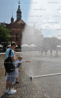Na Targu Weglowym Gdanska Infrastruktura Wodociagowa...