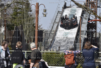 Legoland w Billund, Dania. Wodna zjeżdżalnia. 8.04.2018...