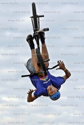 Gdansk. Plac Zebran Ludowych. Baltic Games -  Festival...