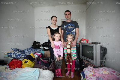 Dorota Kloc z mężem Marcinem i córkami 5-letnią...