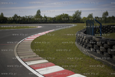 Pszczółki. Pierwszy w północnej Polsce Ośrodek...