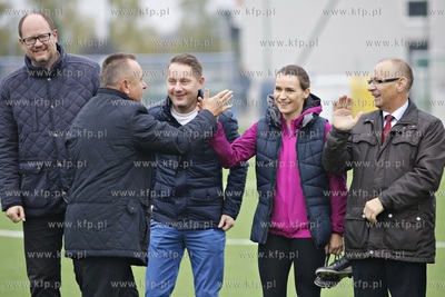 Gdansk Zaspa. Pilkarski turniej dzikich druzyn Do przerwy...