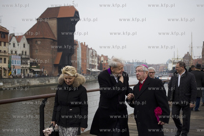 Uroczystość wmurowania aktu erekcyjnego na Wyspie...