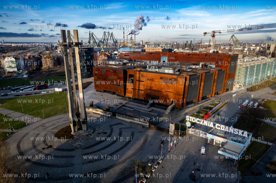 Plac Solidarności w Gdańsku. Uroczystość złożenia...