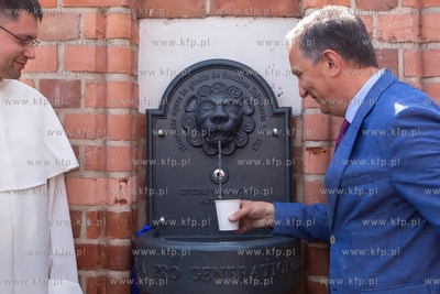 Gdańsk, Plac Dominikański. Otwarcie 30. zdroju ulicznego...