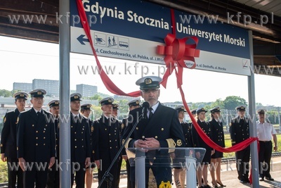 Gdynia. Odsłonięcie nowej nazwy przystanku Gdynia...