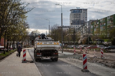 Gdańsk. Przebudowa sieci wodociągowych i kanalizacyjnych...