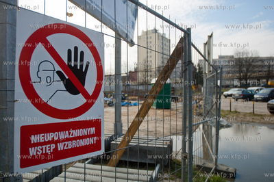 Gdansk. Budowa Teatru Szekspirowskiego.  11.04.2012...