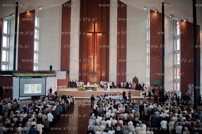 Gdansk. Kosciol p.w. Opatrznosci Bozej. Wizyta watykanskiego...