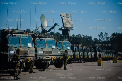 Siemirowice. 44 Baza Lotnictwa Morskiego. Wizyta premiara...