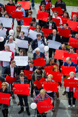 Sopot. Marsz poparcia dla Prezydenta Bronislawa Komorowskiego...